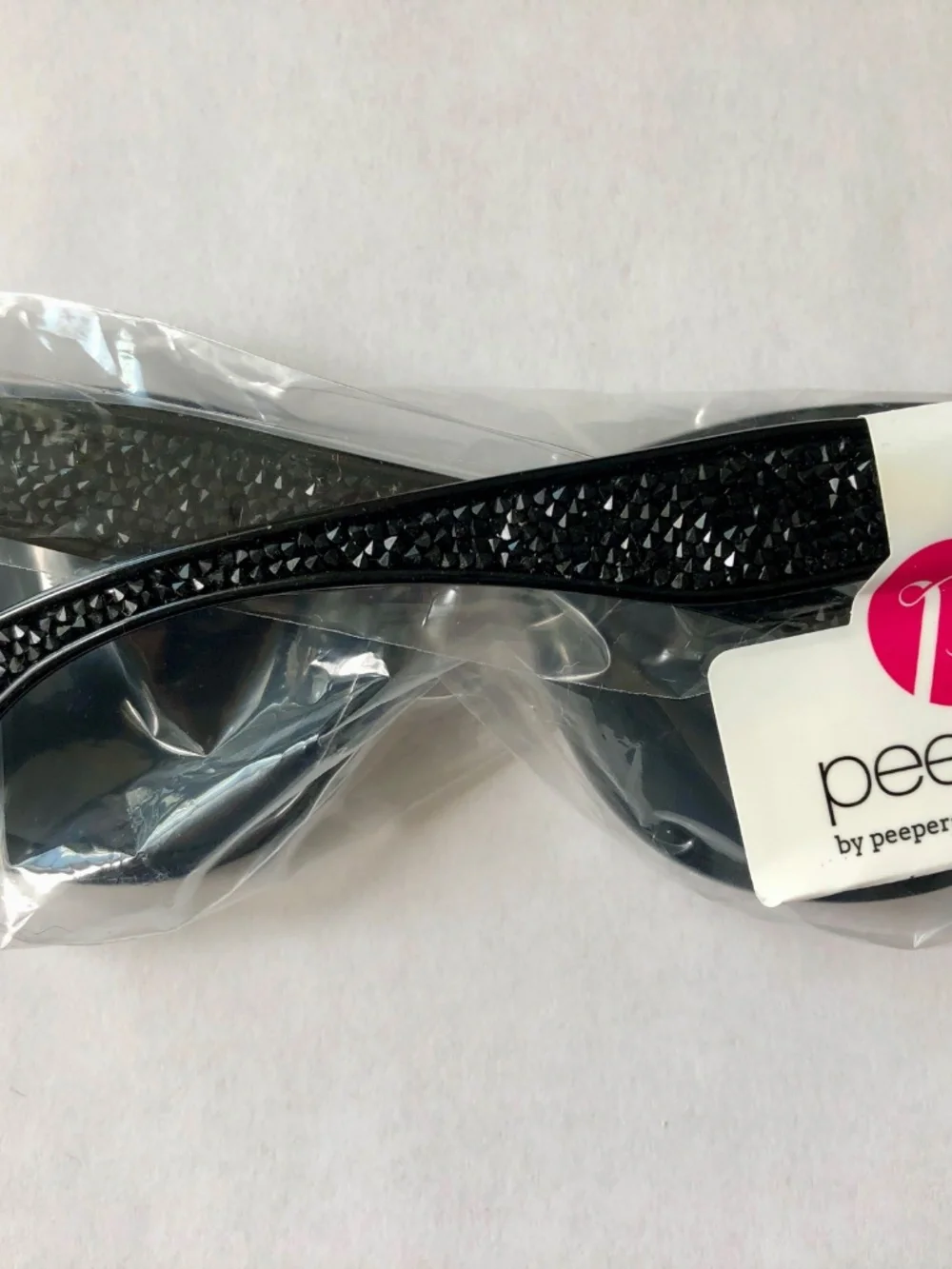 New Peepers‎ Black Caliente UV 400 Sunglasses